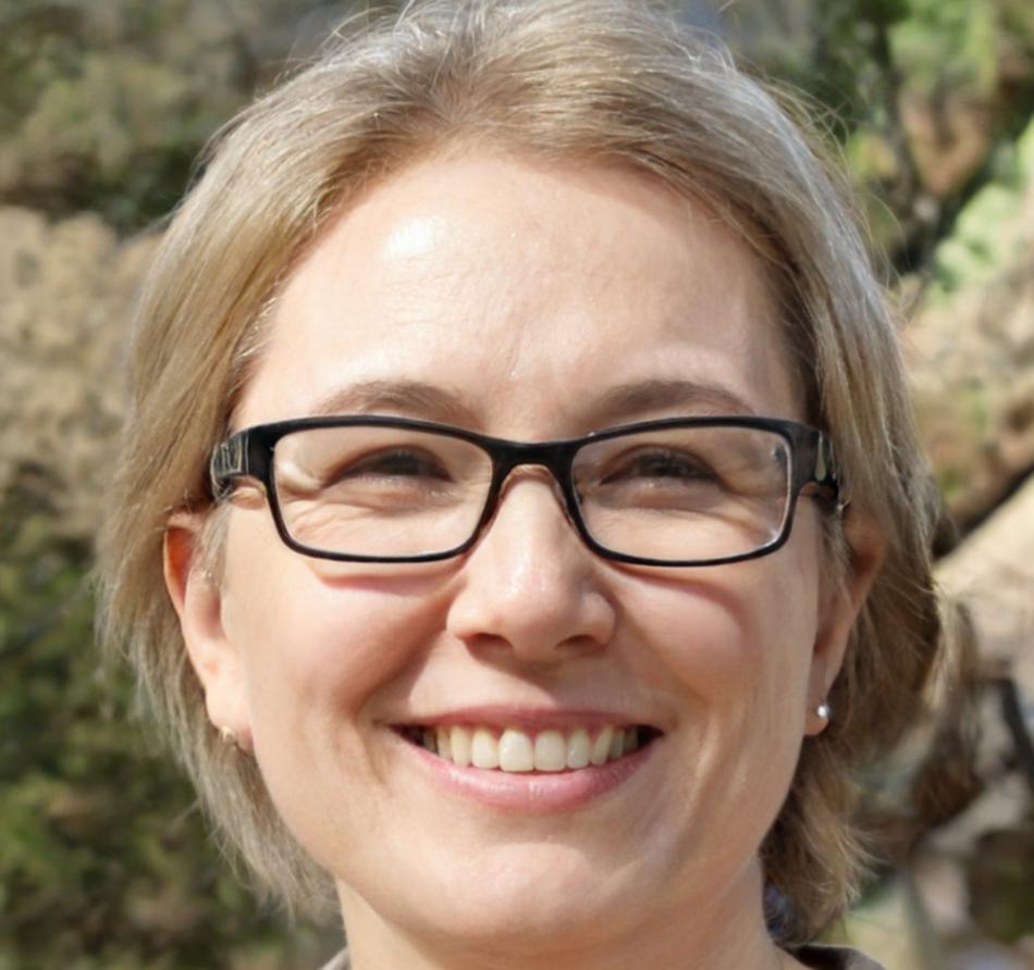 Dr. Catherine Nordahl, Financial Research Director